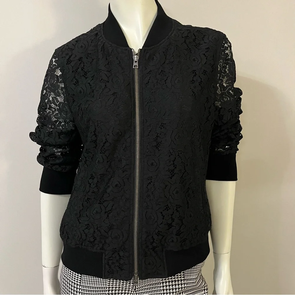 Lace Jacket - Picture 2 of 8